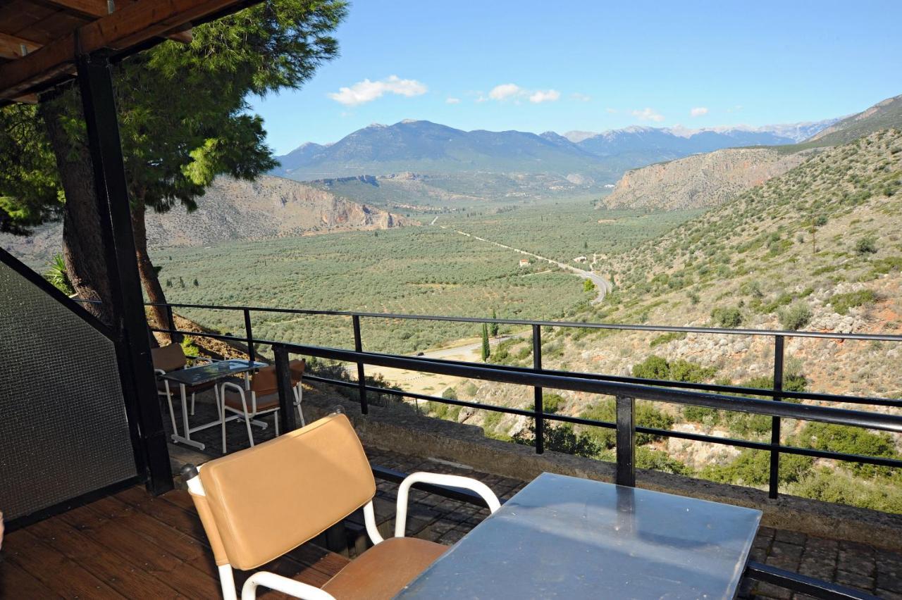 Chrissa Camping Rooms & Bungalows Delphi Eksteriør billede